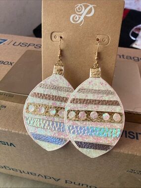 Plunder Iridescent Pink and Gold Stripe Drop Earrings